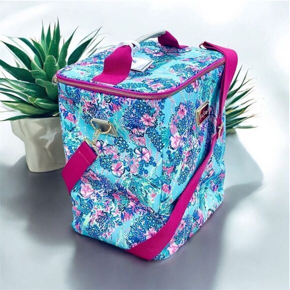 NWT Lilly Pulitzer Blue Insulated Wine Carrier Cooler Canvas Beach you To It main image 15